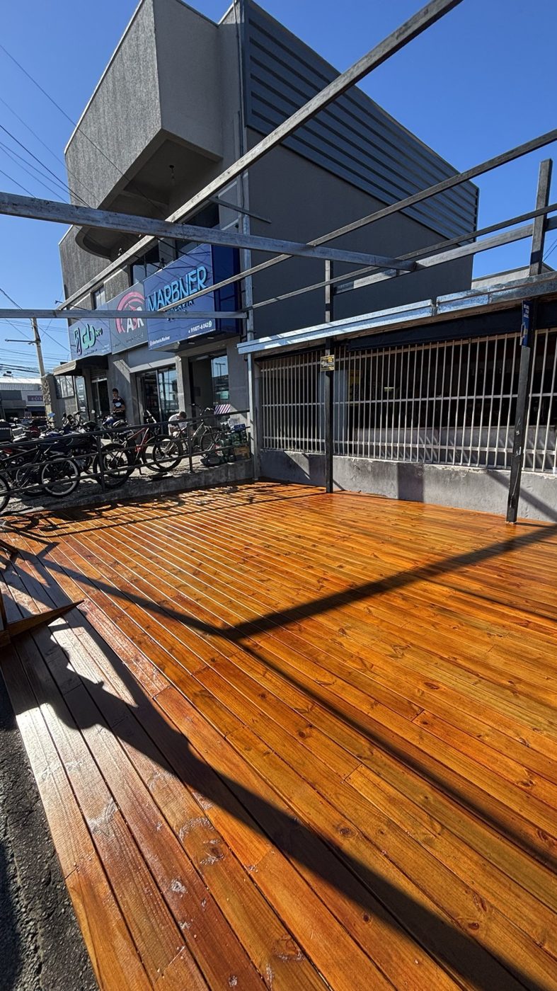 Deck depois