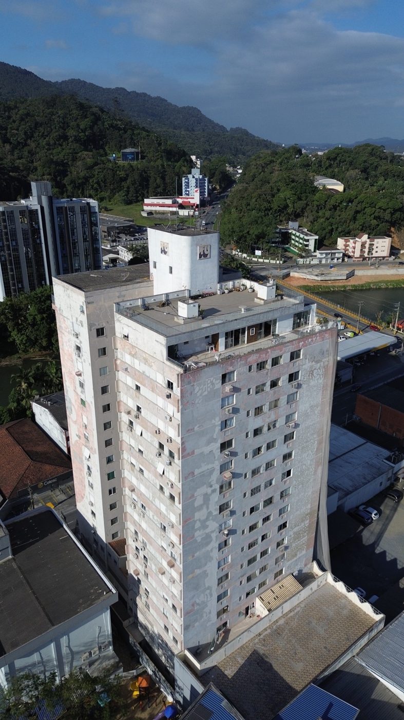 Prédio depois da fachada com Impertech 3 em 1